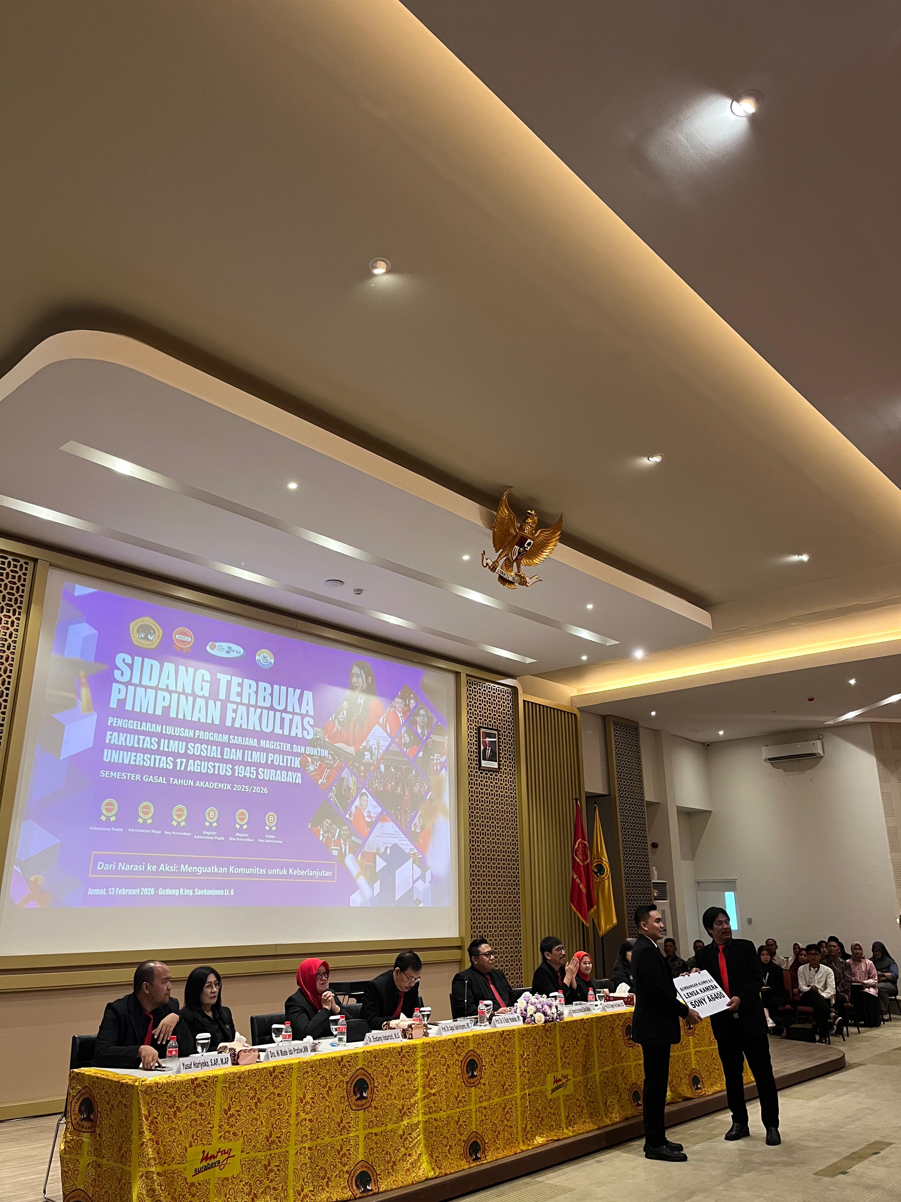 PELAKSANAAN PENGGELARAN LULUSAN SARJANA, MAGISTER, DAN DOKTOR LINGKUNGAN UNTAG SURABAYA